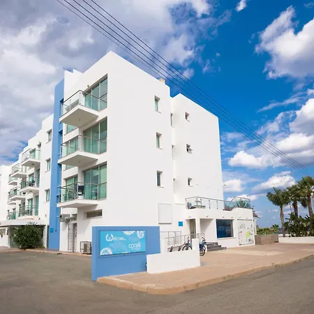 Austin - Coralli Beachfront Appartement *