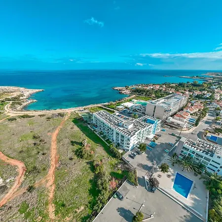 Austin - Coralli Beachfront *