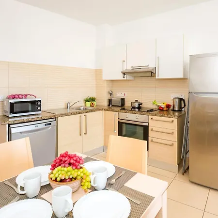 Austin - Coralli Beachfront Apartment