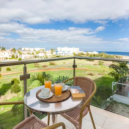 Austin - Coralli Beachfront Hébergement de vacances *