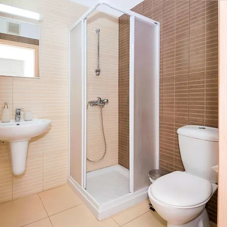 Austin - Coralli Beachfront