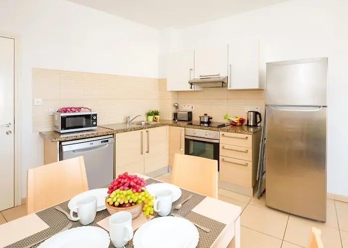 Austin - Coralli Beachfront 아파트