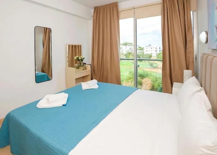 Austin - Coralli Beachfront 아파트