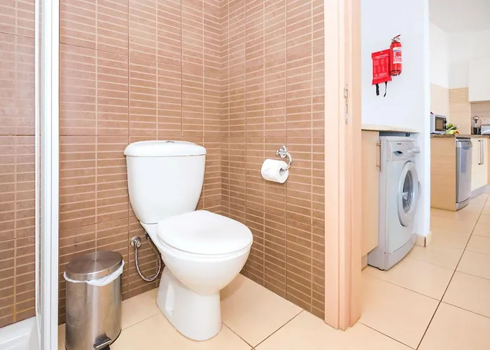 Austin - Coralli Beachfront 아파트