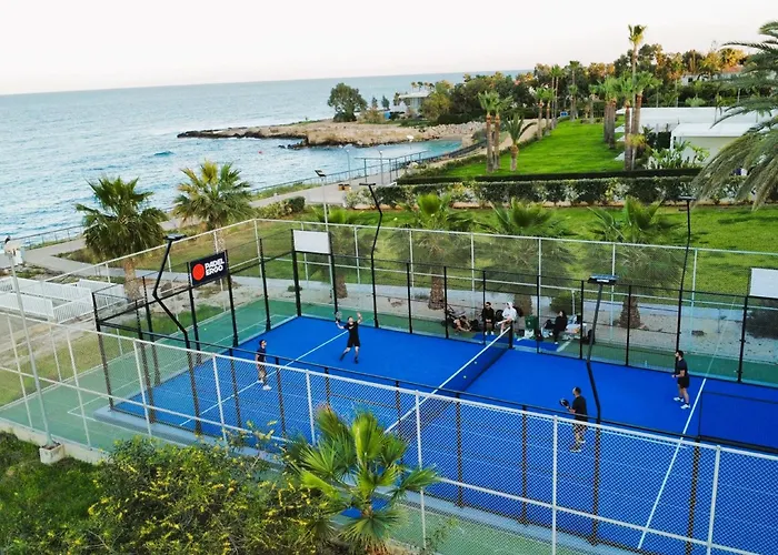 Austin - Coralli Beachfront 프로타라스