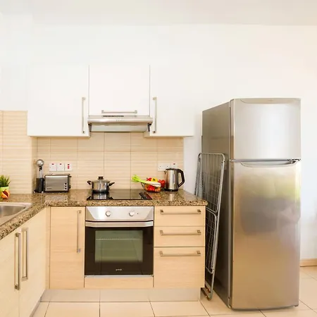 Austin - Coralli Beachfront Πρωταράς