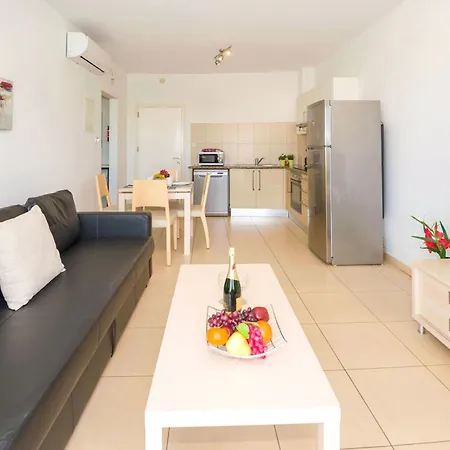 Austin - Coralli Beachfront Ferienhaus *